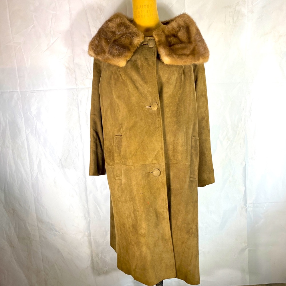 Vintage 60’s Brown Suede Elegant Coat 3/4 Sleeve Medium